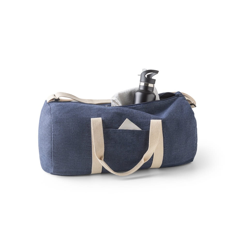 DENIM BAG. Sporttasche aus recyceltem Denim Blau