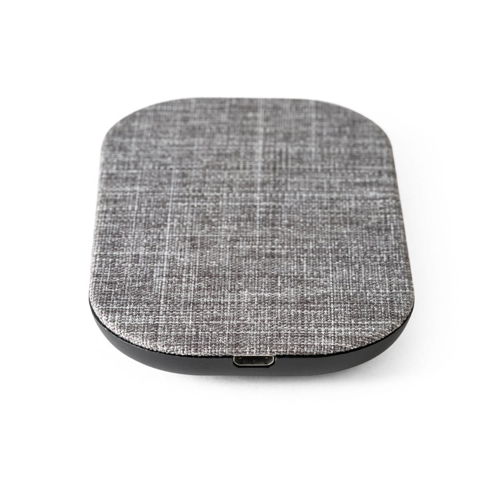 RENEWAL CHARGER. Kabelloses Ladegerät aus 100 % rPET Grau